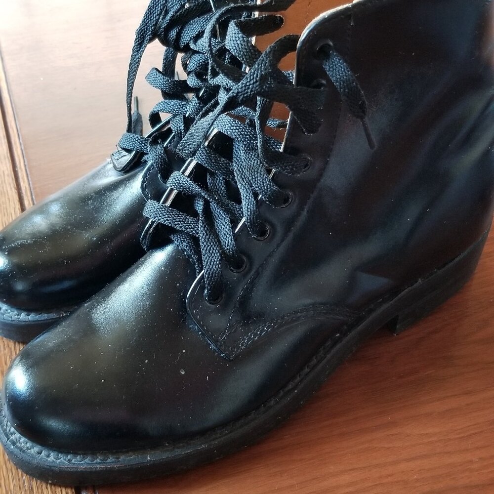 Women's police boots